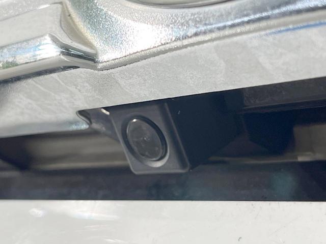 タント カスタムＲＳ　トップエディションＳＡＩＩＩ　両側電動ドア　純正ＳＤナビ　後席モニター　バックカメラ　衝突被害軽減システム　禁煙車　ハーフレザーシート　シートヒーター　ドラレコ　スマートキー　ＬＥＤヘッド　ＥＴＣ　純正１５インチアルミ（33枚目）