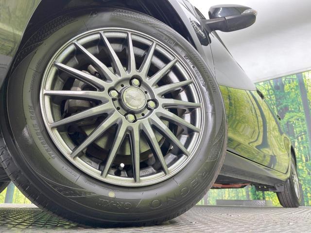 アクア Ｓ　ＳＤナビ　バックカメラ　禁煙車　スマートキー　オートライト　オートエアコン　Ｂｌｕｅｔｏｏｔｈ　ＣＤ　ＤＶＤ再生　地デジ　電動格納ミラー　プライバシーガラス　ドアバイザー（13枚目）