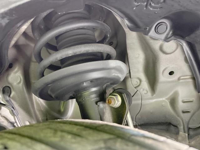 アクア Ｓ　ＳＤナビ　バックカメラ　禁煙車　スマートキー　オートライト　オートエアコン　Ｂｌｕｅｔｏｏｔｈ　ＣＤ　ＤＶＤ再生　地デジ　電動格納ミラー　プライバシーガラス　ドアバイザー（20枚目）