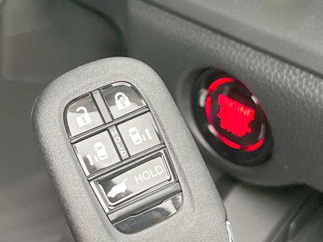 ステップワゴン スパーダ　登録済未使用車　純正１１型ナビ　両側電動スライドドア　衝突軽減装置　ＢＳＭ　バックカメラ　パワーバックドア　Ｂｌｕｅｔｏｏｔｈ再生　フルセグＴＶ　ＬＥＤヘッドライト　シートヒーター（47枚目）