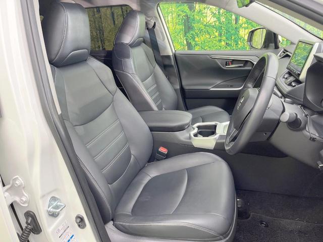 RAV4 ハイブリッドG 純正9型ナビ バックカメラ 衝突被害軽減システム レーダークルーズ 禁煙車 デジタルミラー 電動リアゲート パワーシート ドラレコ コーナーセンサー スマートキー LEDヘッド ルーフレール(8枚目)