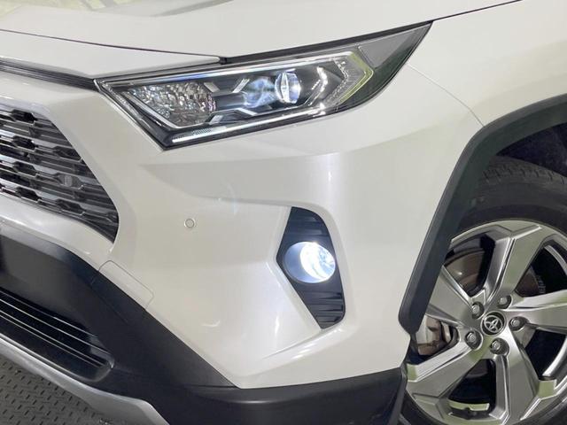 RAV4 ハイブリッドG 純正9型ナビ バックカメラ 衝突被害軽減システム レーダークルーズ 禁煙車 デジタルミラー 電動リアゲート パワーシート ドラレコ コーナーセンサー スマートキー LEDヘッド ルーフレール(12枚目)