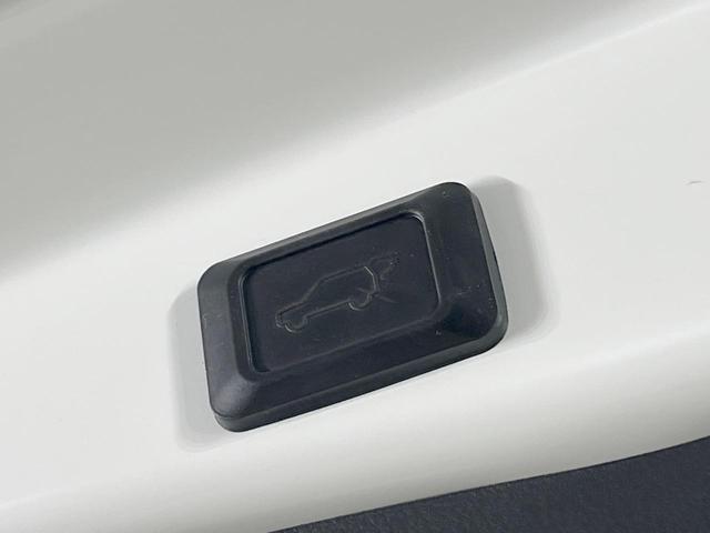 RAV4 ハイブリッドG 純正9型ナビ バックカメラ 衝突被害軽減システム レーダークルーズ 禁煙車 デジタルミラー 電動リアゲート パワーシート ドラレコ コーナーセンサー スマートキー LEDヘッド ルーフレール(44枚目)