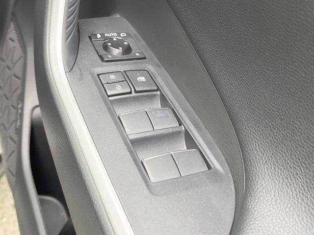RAV4 ハイブリッドG 純正9型ナビ バックカメラ 衝突被害軽減システム レーダークルーズ 禁煙車 デジタルミラー 電動リアゲート パワーシート ドラレコ コーナーセンサー スマートキー LEDヘッド ルーフレール(47枚目)