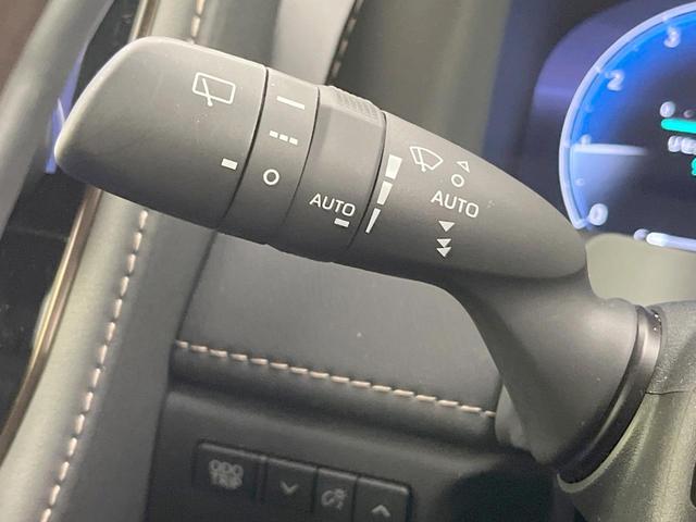 アルファード Ｚ　ガラスルーフ　純正１４型ナビ　全周囲カメラ　両側電動スライドドア　衝突軽減装置　パワーバックドア　ＢＳＭ　デジタルミラー　レーダークルーズ　ＬＥＤヘッドライト　オットマン　パワーシート（55枚目）