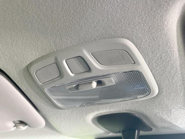 スイフト ＸＧ　ＳＤナビ　バックカメラ　衝突被害軽減システム　レーダークルーズ　禁煙車　コーナーセンサー　スマートキー　ＬＥＤヘッド　ＥＴＣ　オートハイビーム　車線逸脱警報　オートライト　オートエアコン（47枚目）