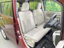運転席シート廻りは使用感も少なく、良好な状態となっています。前オーナー様が丁寧に使っていたことがよくわかりますね。