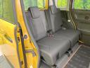 後部座席も気になるようなキズ・汚れやへたり等、大きなダメージはなく、良好な状態です。
