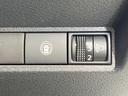 S SDナビ バックカメラ 衝突被害軽減システム 禁煙車 スマートキー ETC オートハイビーム オートエアコン Bluetooth 電動格納ミラー プライバシーガラス ドアバイザー(41枚目)