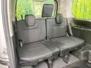 3列目シートはもちろん状態良好☆大人でもゆったりと座って頂けますので、大人数でのお出かけもラクラクです♪ご家族で、気の知れた仲間で、ドライブに行くのが楽しみですね♪