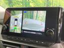 オーラ Ｇ　メーカー９型ナビ　全周囲カメラ　ＢＯＳＥサウンド　衝突軽減　レーダークルーズ　禁煙車　コーナーセンサー　スマートキー　ＬＥＤヘッド　ＥＴＣ　純正１７インチアルミ　オートハイビーム　オートライト（4枚目）