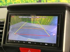 【バックカメラ】駐車時に後方がリアルタイム映像で確認できます。大型商業施設や立体駐車場での駐車時や、夜間のバック時に大活躍！運転スキルに関わらず、今や必須となった装備のひとつです！ 6