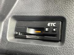 【ＥＴＣ】高速道路の料金所をストレスなく通過！話題のスポットやサービスエリアに多い「スマートIntercooler」利用時は必須のアイテムです。当店でセットアップを実施、ご納車当日からすぐにご利用いただけます！ 6