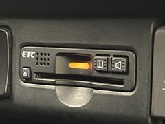 【ＥＴＣ】高速道路の料金所をストレスなく通過！話題のスポットやサービスエリアに多い「スマートIntercooler」利用時は必須のアイテムです。当店でセットアップを実施、ご納車当日からすぐにご利用いただけます！ 6