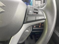 �ڥ����ץƥ��֥��롼������ȥ�����۹�®ƻϩ�Ǥ�Ĺ��Υ���Ԥ��ڤˡ�����ư��®�٤��ݤĥ��롼������ȥ����뤬�����ͷڸ������ƥ��Ϣ�Ȥ��������μ�ξ���Τ��Ƽִ֤��ݤĤ褦��®��Ĵ�ᤷ�Ƥ���ޤ����� 5