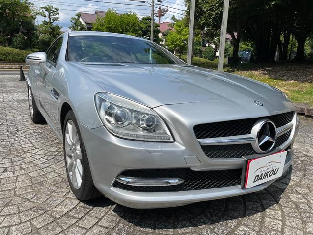 ＳＬＫ ＳＬＫ２００ブルーエフィシェンシー　電動ハードトップオープン　シートヒーター　オートクルーズコントロール　アイドリングストップ　ＴＶ付　ブルートゥース機能（10枚目）