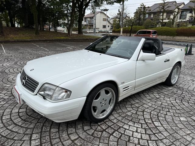 ＳＬ ＳＬ５００　正規Ｄ車・電動幌オープン・本革シート・ナビ・バックカメラ・スピード探知機・ドラレコ（2枚目）