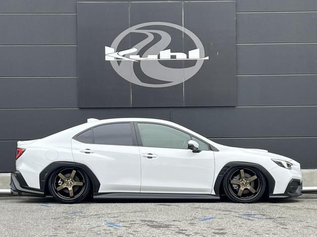 ＷＲＸ Ｓ４ ＧＴ－Ｈ　ＥＸ　１オーナー　禁煙車　１１．６インチセンターディスプレイ　３６０°ドライブレコーダー　ＥＴＣ２．０　前席シートヒーター　ｓｙｍｓマフラー　ＡｉｒＦｏｒｃｅエアサス　ＶＥＲＺ１９インチアルミホイール（19枚目）