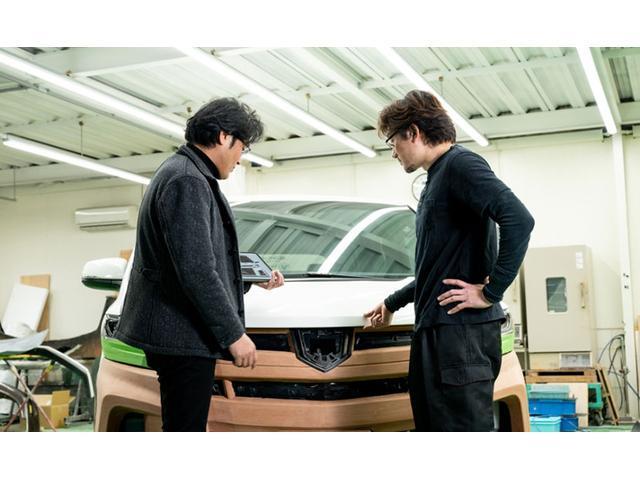 ノア Ｇ　ワンオーナー　ＫＵＨＬオリジナルＫＣＶ０２アルミ　ＫＲＵＩＳＥ９ｍｍオーバーフェンダー　インテックＬＥＤテールランプ　パノラミックビューモニター　ディスプレイオーディオＰｌｕｓ　快適利便パッケージ（26枚目）