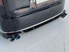 �ꥢ�ϥ�������ʬ��ϡ��ե��ݥ��顼�Τ褦���碌�Ĥ����夷���������ʬ�ϥե����ƥ��󥰥ǥ��ե塼���������פȤʤäƤ��ꡢ�ָ��б����ܽФ��ޥե顼�����夵��Ƥ���ޤ��� 7