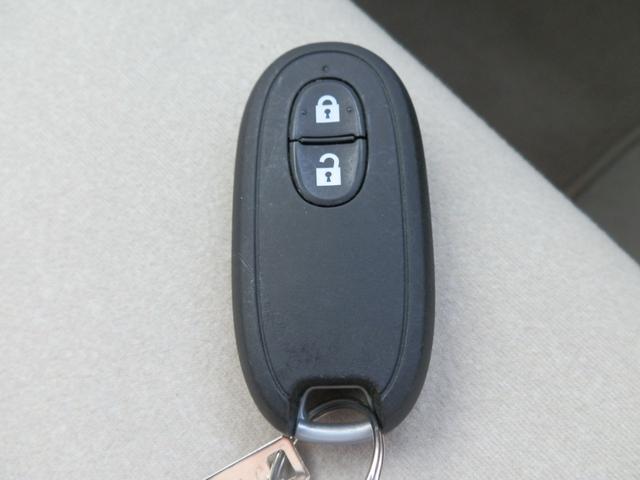 アルトラパン Ｘ　／禁煙／ナビＴＶ／Ｂｌｕｅｔｏｏｔｈ／ＬＥＤ／バックカメラ／衝突軽減ブレーキ／前席シートヒーター／スマートキー／ＤＶＤ再生（12枚目）