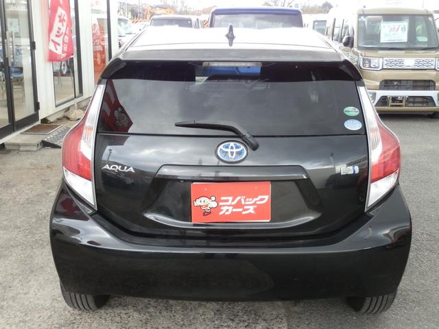 アクア S スマートキー/禁煙/ナビTV/Bluetooth/バックカメラ/ETC/プッシュスタート/オートライト/15インチアルミホイール(13枚目)