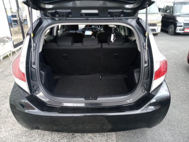 アクア S スマートキー/禁煙/ナビTV/Bluetooth/バックカメラ/ETC/プッシュスタート/オートライト/15インチアルミホイール(14枚目)