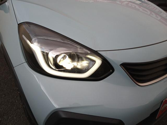 フィット e:HEVクロスター ツートン/禁煙/9型ナビTV/Bluetooth/LED/バックカメラ/ETC/衝突軽減ブレーキ/障害物センサ/レーダークルーズコントロール/スマートキー/プッシュスタート/(14枚目)