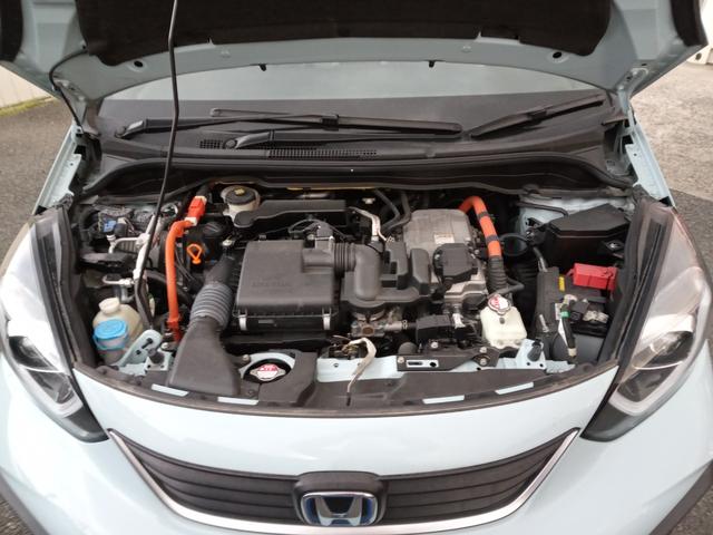 フィット e:HEVクロスター ツートン/禁煙/9型ナビTV/Bluetooth/LED/バックカメラ/ETC/衝突軽減ブレーキ/障害物センサ/レーダークルーズコントロール/スマートキー/プッシュスタート/(17枚目)
