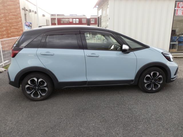 フィット e:HEVクロスター ツートン/禁煙/9型ナビTV/Bluetooth/LED/バックカメラ/ETC/衝突軽減ブレーキ/障害物センサ/レーダークルーズコントロール/スマートキー/プッシュスタート/(26枚目)