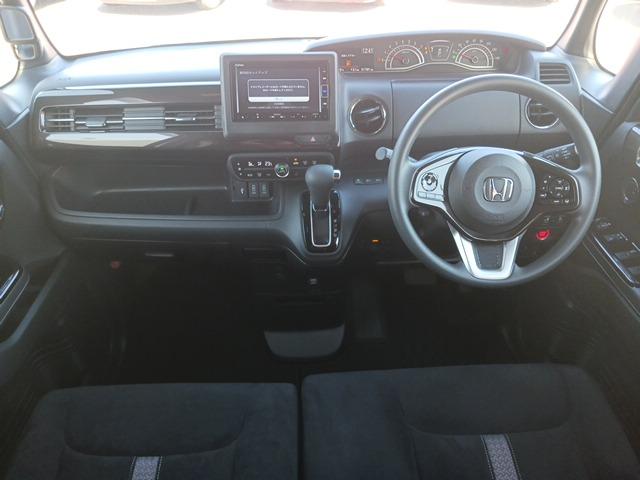Ｎ－ＢＯＸカスタム Ｇ・Ｌホンダセンシング　両側電動スライド／禁煙／ナビＴＶ／Ｂｌｕｅｔｏｏｔｈ／ＬＥＤ／バックカメラ／ＥＴＣ／衝突軽減ブレーキ／前席シートヒータ／レーダークルーズコントロール／スマートキー／（8枚目）
