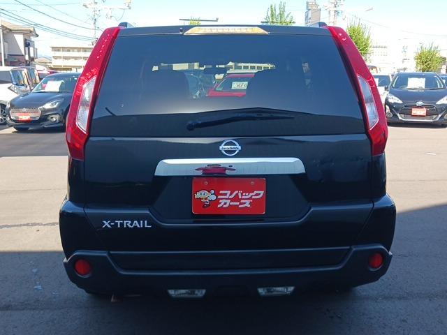 エクストレイル ２０Ｘｔｔ　４ＷＤ／禁煙／ナビＴＶ／Ｂｌｕｅｔｏｏｔｈ／バックカメラ／ＨＩＤ／ＥＴＣ／全席シートヒーター／クルーズコントロール／スマートキー（13枚目）
