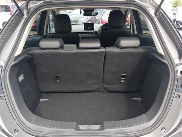 ＭＡＺＤＡ２ ＸＤスポルト＋　／黒半革／禁煙／ナビＴＶ／ＬＥＤ／全周囲カメラ／ＥＴＣ／衝突軽減ブレーキ／前席シートヒーター／レーダークルーズ／スマートキー／ＤＶＤ再生（14枚目）