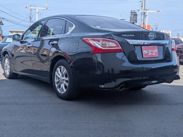 【初めてお車をご購入される方】知識や経験豊富なスタッフが丁寧にご案内させて頂きます