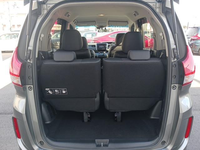 フリードハイブリッド ハイブリッド・Ｇホンダセンシング　／両側電動スライド／モデューロフルエアロ／黒半革／ナビＴＶ／Ｂｌｕｅｔｏｏｔｈ／後期／ＬＥＤ／バックカメラ／ＥＴＣ／衝突軽減ブレーキ（14枚目）