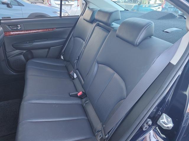 レガシィB4 2.5iアイサイトSパッケージ 4WD/黒革シート/禁煙/ナビTV/Bluetooth/バックカメラ/HID/ETC/衝突軽減ブレーキ/前席電動シート/レーダークルーズコントロール/(10枚目)