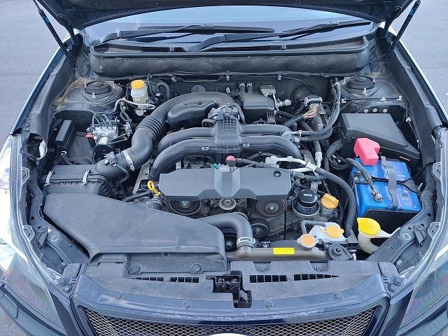 レガシィB4 2.5iアイサイトSパッケージ 4WD/黒革シート/禁煙/ナビTV/Bluetooth/バックカメラ/HID/ETC/衝突軽減ブレーキ/前席電動シート/レーダークルーズコントロール/(17枚目)