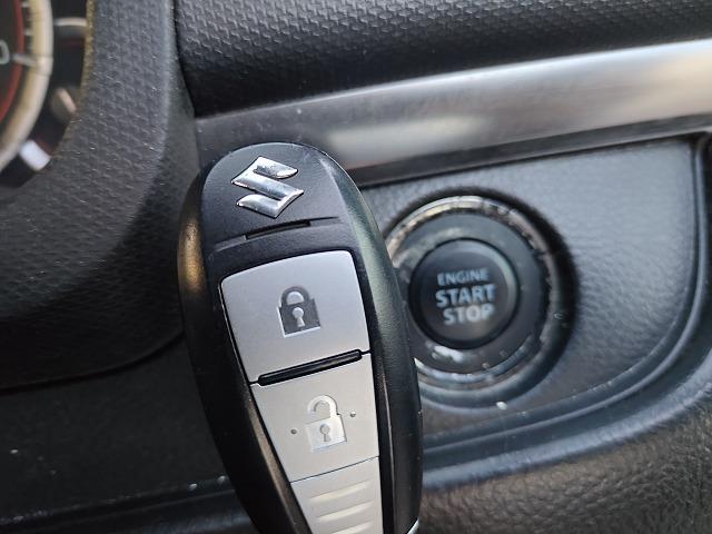 スイフトスポーツ ベースグレード 6速MT/LED/バックカメラ/クルーズコントロール/スマートキー/イモビライザー/オートライト/オートエアコン/ABS/横滑り防止装置(12枚目)