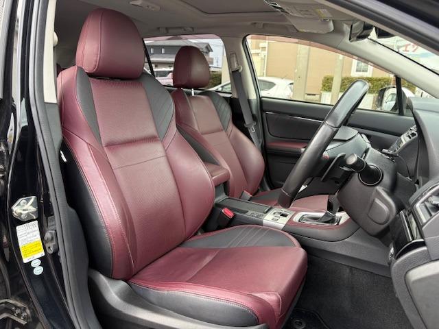 レヴォーグ ２．０ＳＴＩスポーツアイサイト　アドバンストセーフティＰＫＧ／４ＷＤ／禁煙／ナビＴＶ／Ｂｌｕｅｔｏｏｔｈ／ＬＥＤ／サンルーフ／バックカメラ／ＥＴＣ／前席シートヒータ／電動パーキング（9枚目）