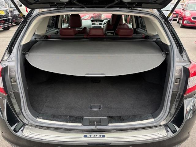 レヴォーグ ２．０ＳＴＩスポーツアイサイト　アドバンストセーフティＰＫＧ／４ＷＤ／禁煙／ナビＴＶ／Ｂｌｕｅｔｏｏｔｈ／ＬＥＤ／サンルーフ／バックカメラ／ＥＴＣ／前席シートヒータ／電動パーキング（14枚目）