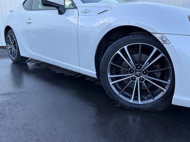 �y�^�C���ɂ��āz�A���~�z�C�[����A�V�i�^�C���A�X�^�b�h���X�^�C�������k����܂��B