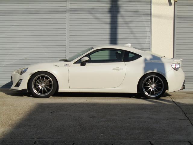 86 GT ★6MT★HKSマフラー★HKS車高調★WORK18インチAW★CUSCOタワーバー★BLITZエアクリーナー★ディスプレイオーディオ★バックカメラ★SHIBATIRE★(5枚目)