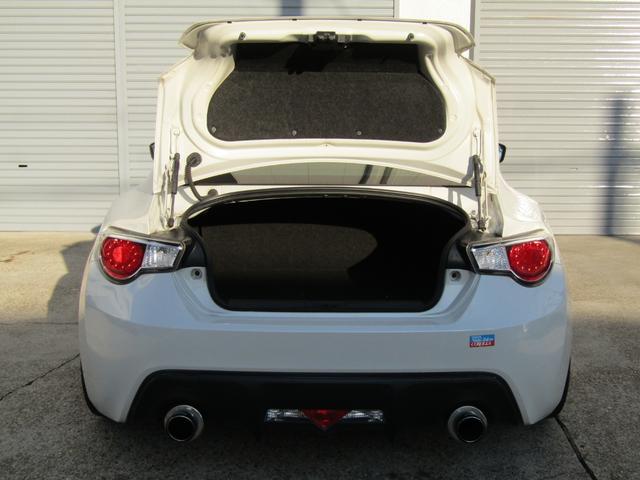 86 GT ★6MT★HKSマフラー★HKS車高調★WORK18インチAW★CUSCOタワーバー★BLITZエアクリーナー★ディスプレイオーディオ★バックカメラ★SHIBATIRE★(15枚目)