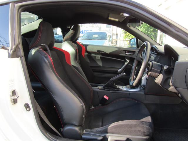 86 GT ★6MT★HKSマフラー★HKS車高調★WORK18インチAW★CUSCOタワーバー★BLITZエアクリーナー★ディスプレイオーディオ★バックカメラ★SHIBATIRE★(30枚目)