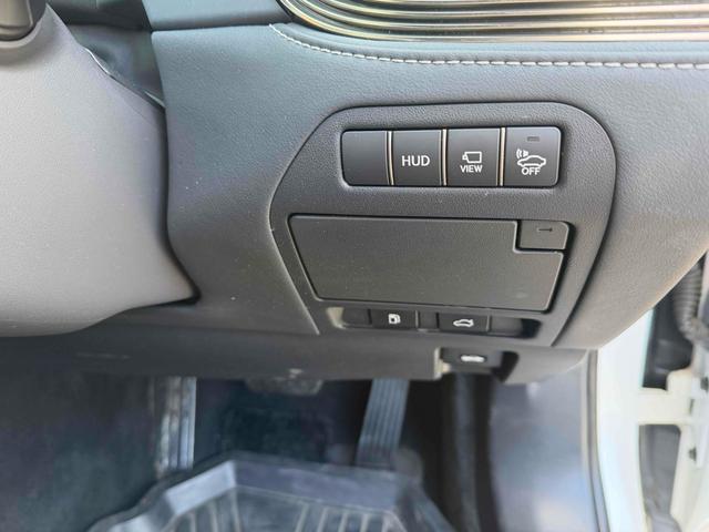 ＬＳ ＬＳ５００ｈ　Ｉパッケージ　４ＷＤ　クリアランスソナー　オートクルーズコントロール　衝突被害軽減システム　ナビ　アルミホイール　オートライト　ＬＥＤヘッドランプ　サンルーフ　ＣＶＴ　スマートキー　電動格納ミラー　盗難防止システム（19枚目）