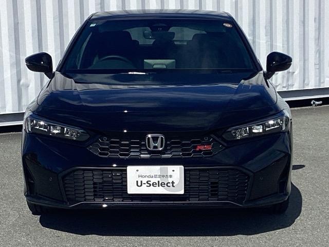 シビック ＲＳ　登録済未使用車　６速マニュアルミッション　ホンダコネクトディスプレイ　Ｂｌｕｅｔｏｏｔｈ　バックカメラ　電子パーキングブレーキ　ＬＥＤヘッドライト　パーキングセンサー　アルミホイール　シートヒーター（32枚目）