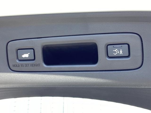 ZR-V Z コネクトディスプレイ Bluetooth マルチビューカメラ パーキングセンサー パワーテールゲート ブラインドスポットインフォメーション シートヒーター スマートキー ドライブレコーダー 地デジ対応(29枚目)