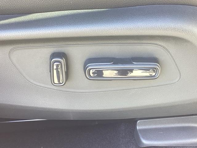 ZR-V Z コネクトディスプレイ Bluetooth マルチビューカメラ パーキングセンサー パワーテールゲート ブラインドスポットインフォメーション シートヒーター スマートキー ドライブレコーダー 地デジ対応(30枚目)