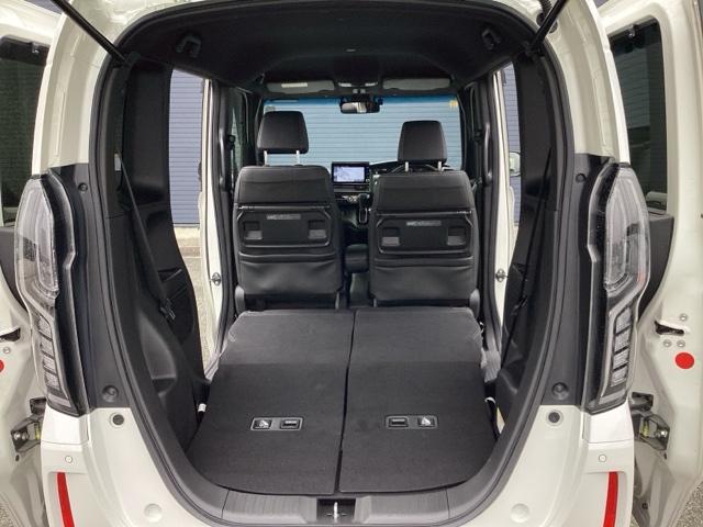 N-BOXカスタム Lターボスタイル+ブラック ホンダ純正8インチインターナビ Bluetooth 地デジ対応 DVDビデオ バックカメラ パーキングセンサー ホンダセンシング シートヒーター スマートキー アルミホイール ドライブレコーダー(28枚目)