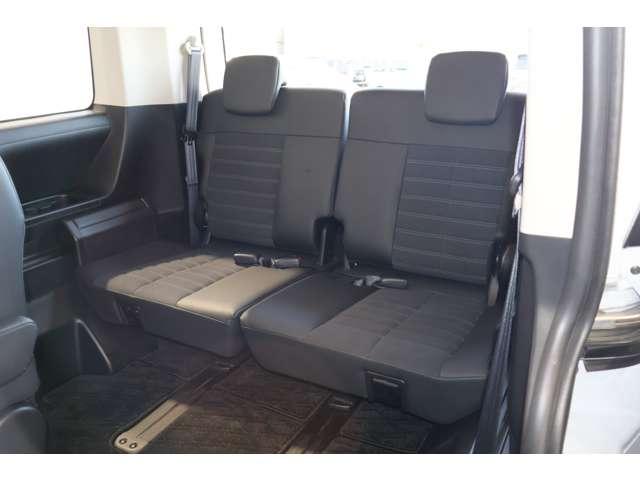 デリカＤ：５ シャモニー　１１型ナビ・フルセグＴＶ・バックカメラ　アイドリングＳ　アクティブクルーズコントロール　イモビ　衝突被害軽減装置　Ｂモニター　１オーナー　助手席エアバッグ　地デジＴＶ　電動リアゲート　４ＷＤ　記録簿（6枚目）